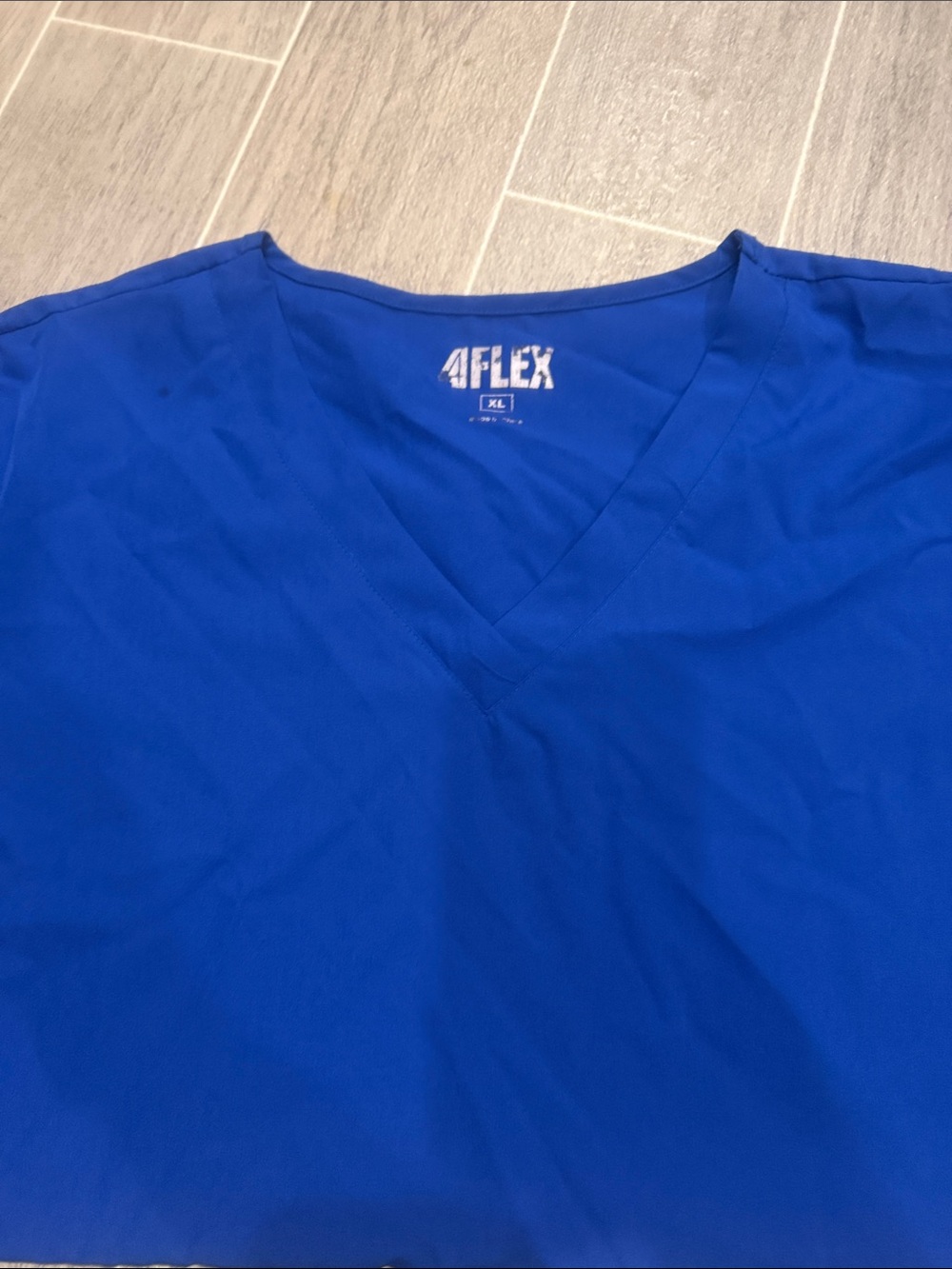 Women's V-Neck Scrub Top in Royal Blue